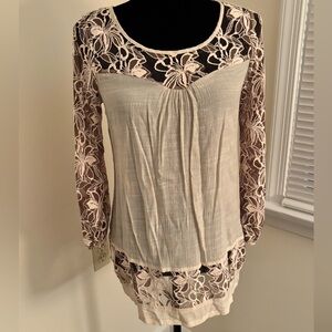 A’reve Lace Blouse
